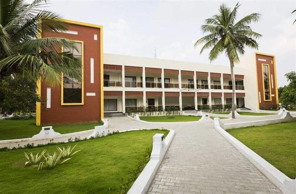 Okura Island Resort And Spa Kadalur Exterior photo